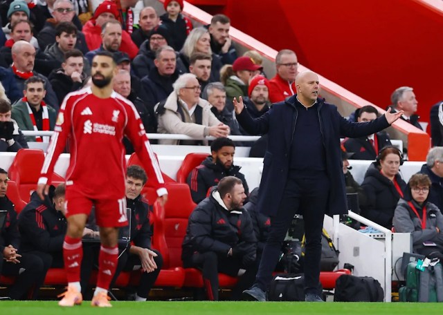 Las luchas de las tragamonedas se profundizan en Anfield Las luchas de las tragamonedas se profundizan en Anfield