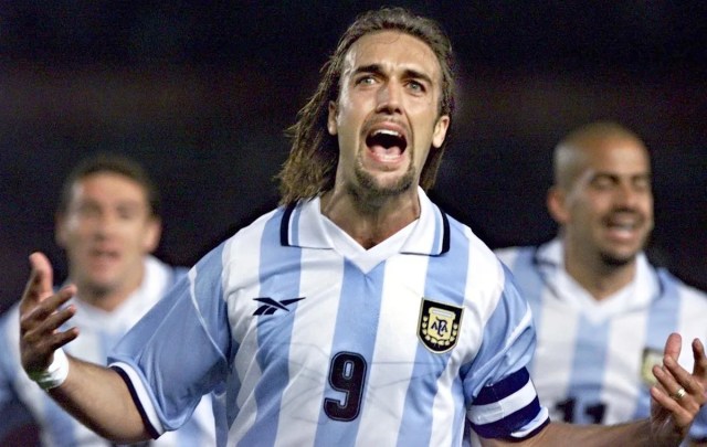 A 77 días del Mundial: Gabriel Batistuta y la magia del 21 de junio A 77 días del Mundial: Gabriel Batistuta y la magia del 21 de junio