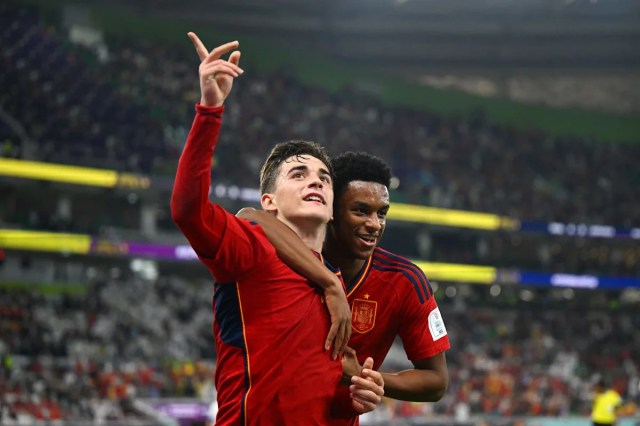 El centrocampista del Barcelona elige su XI de La Masia, incluye nombres sorprendentes El centrocampista del Barcelona elige su XI de La Masia, incluye nombres sorprendentes