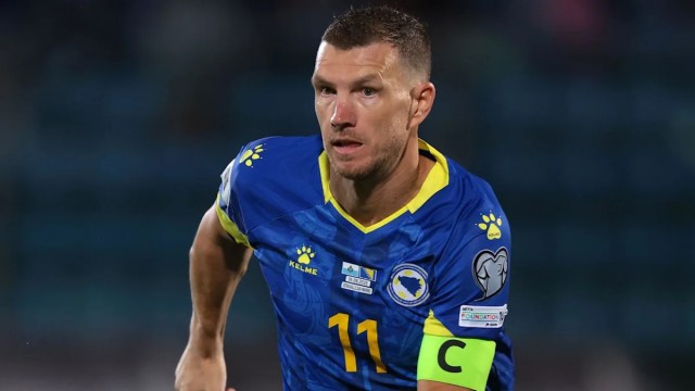 Dzeko de Bosnia representa una gran amenaza para el Mundial: Bellamy Dzeko de Bosnia representa una gran amenaza para el Mundial: Bellamy