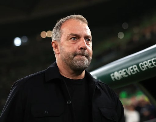 El técnico del Barcelona, Hansi Flick, reacciona a la frustración de Lamine Yamal y a sus constantes remontadas El técnico del Barcelona, Hansi Flick, reacciona a la frustración de Lamine Yamal y a sus constantes remontadas