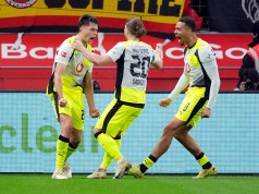 El Borussia Dortmund publica un vídeo de Aarón Anselmino despidiéndose entre lágrimas de sus compañeros del BVB tras la retirada anticipada del Chelsea El Borussia Dortmund publica un vídeo de Aarón Anselmino despidiéndose entre lágrimas de sus compañeros del BVB tras la retirada anticipada del Chelsea