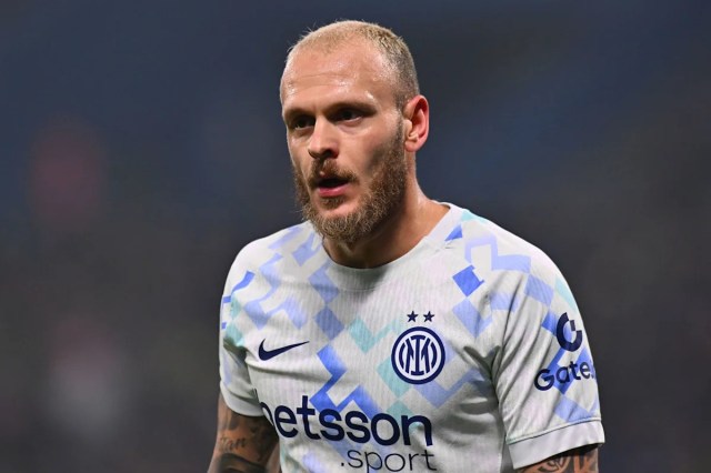 El lateral del Inter de Milán exige que Italia sea “mentalmente fuerte” en el repechaje de la Copa del Mundo contra Bosnia y saluda a su compañero de equipo como “verdaderamente especial” El lateral del Inter de Milán exige que Italia sea “mentalmente fuerte” en el repechaje de la Copa del Mundo contra Bosnia y saluda a su compañero de equipo como “verdaderamente especial”