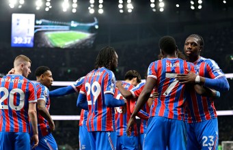 Crystal Palace castiga a diez hombres Spurs en un impresionante cambio de rumbo en la Premier League Crystal Palace castiga a diez hombres Spurs en un impresionante cambio de rumbo en la Premier League