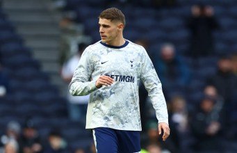 Informe: Barcelona presiona para fichar a la estrella del Tottenham Hotspur este verano Informe: Barcelona presiona para fichar a la estrella del Tottenham Hotspur este verano