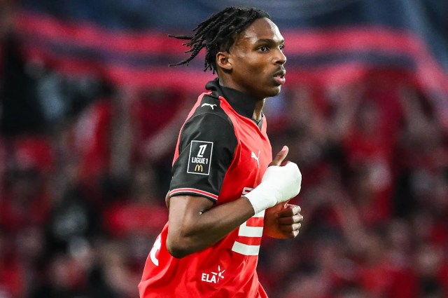 Joyce: Liverpool busca agresivamente un acuerdo por £ 60 millones para la estrella de la Ligue 1 Joyce: Liverpool busca agresivamente un acuerdo por £ 60 millones para la estrella de la Ligue 1