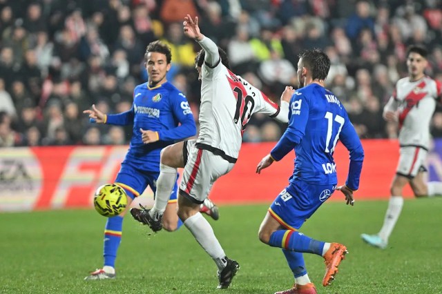 Getafe y Rayo Vallecano no logran resolver el duelo con golpes cautelosos Getafe y Rayo Vallecano no logran resolver el duelo con golpes cautelosos