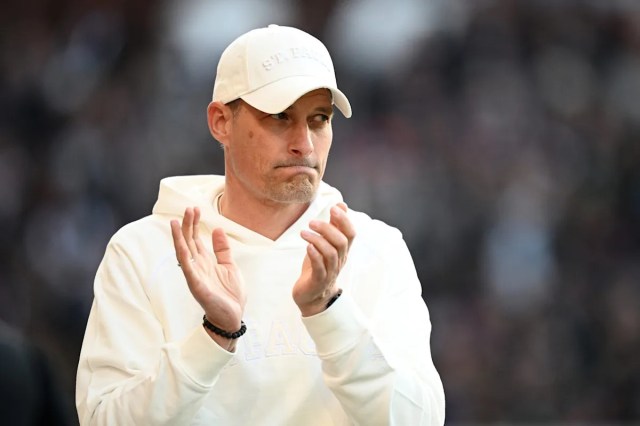 Alexander Blessin del St. Pauli se disculpa por insultar al árbitro de la Bundesliga en la entrevista posterior al partido Alexander Blessin del St. Pauli se disculpa por insultar al árbitro de la Bundesliga en la entrevista posterior al partido