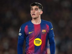 El Barcelona planea retener al defensa de 24 años y renovar su contrato a pesar de los vínculos de transferencia El Barcelona planea retener al defensa de 24 años y renovar su contrato a pesar de los vínculos de transferencia