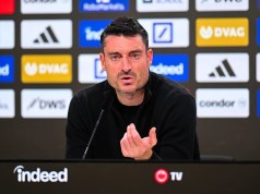 Albert Riera, del Eintracht Frankfurt, despotrica sobre “la ira, el amor, la ansiedad y el bagaje” tras el último resultado decepcionante de la Bundesliga Albert Riera, del Eintracht Frankfurt, despotrica sobre “la ira, el amor, la ansiedad y el bagaje” tras el último resultado decepcionante de la Bundesliga