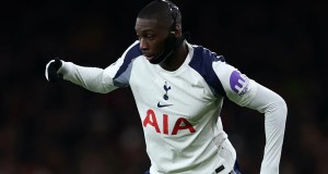 Randal Kolo Muani pronuncia palabras contundentes tras doblete ante el PSG Randal Kolo Muani pronuncia palabras contundentes tras doblete ante el PSG