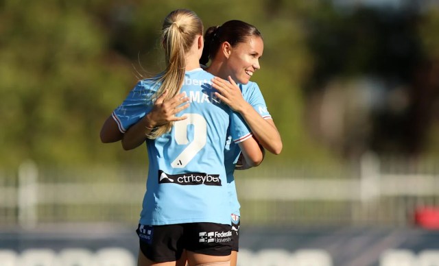 Resumen de la Ninja A-League: Melbourne City amplía su ventaja y Wellington Phoenix pasa al segundo puesto Resumen de la Ninja A-League: Melbourne City amplía su ventaja y Wellington Phoenix pasa al segundo puesto