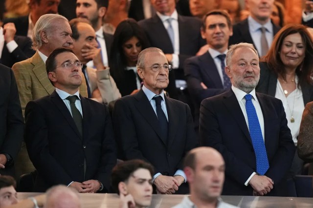 Las condiciones del Real Madrid para el nombramiento del nuevo entrenador complican la situación de los tres aspirantes Las condiciones del Real Madrid para el nombramiento del nuevo entrenador complican la situación de los tres aspirantes