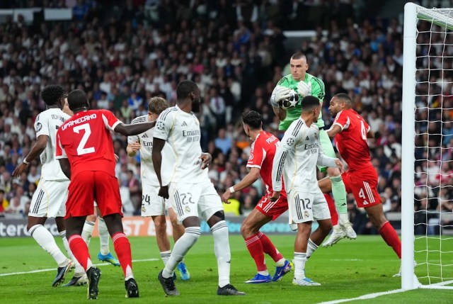 La superestrella del Real Madrid se niega a entrar en pánico a pesar de la derrota del Bayern: “Todavía estamos en esto” La superestrella del Real Madrid se niega a entrar en pánico a pesar de la derrota del Bayern: “Todavía estamos en esto”