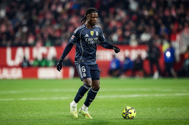 Informe: el Liverpool es favorito para fichar a un mediocampista de clase mundial en un acuerdo de £ 43 millones Informe: el Liverpool es favorito para fichar a un mediocampista de clase mundial en un acuerdo de £ 43 millones