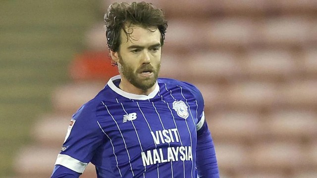 La lesión de Chambers deja al Cardiff ‘estirado’ como central La lesión de Chambers deja al Cardiff ‘estirado’ como central