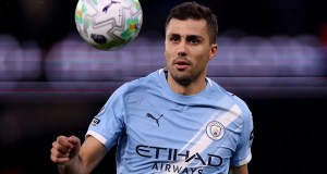 El Real Madrid enfría el interés por el centrocampista de la Premier League hasta el Mundial El Real Madrid enfría el interés por el centrocampista de la Premier League hasta el Mundial