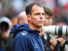 Regis Le Bris confirma su plan de cesión en enero para el delantero del Sunderland Regis Le Bris confirma su plan de cesión en enero para el delantero del Sunderland