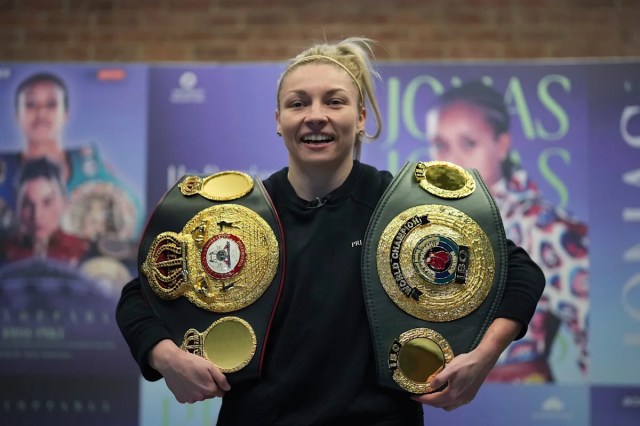 La campeona olímpica Lauren Price defenderá sus cinturones en Gales contra el invicto boxeador puertorriqueño La campeona olímpica Lauren Price defenderá sus cinturones en Gales contra el invicto boxeador puertorriqueño