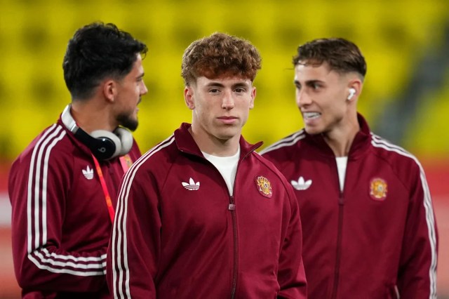 El Barcelona asestó un duro golpe en la búsqueda del delantero mientras el Real Madrid planea activar la opción de recompra de 8 millones de euros El Barcelona asestó un duro golpe en la búsqueda del delantero mientras el Real Madrid planea activar la opción de recompra de 8 millones de euros