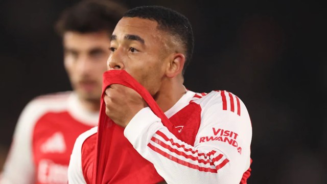 El Heat aparece en busca de trofeos para el frenético y agotado Arsenal El Heat aparece en busca de trofeos para el frenético y agotado Arsenal