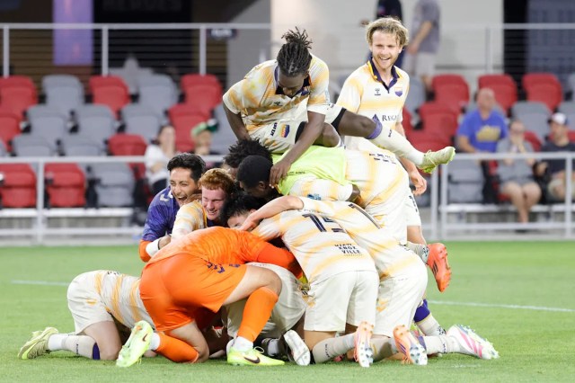 Se acerca el Mundial. El alma del fútbol americano ya juega en la US Open Cup Se acerca el Mundial. El alma del fútbol americano ya juega en la US Open Cup