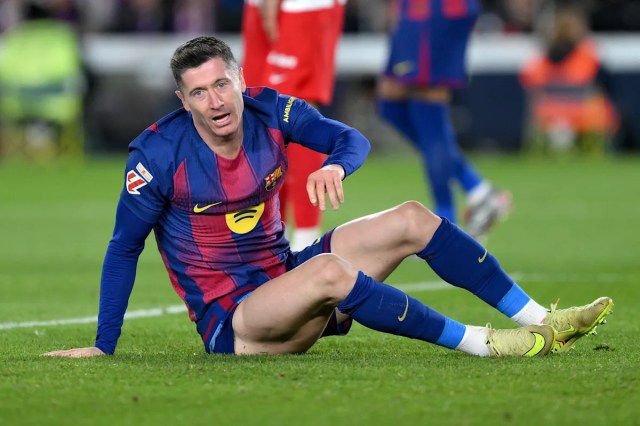 El Barcelona discutirá la extensión del contrato con Robert Lewandowski El Barcelona discutirá la extensión del contrato con Robert Lewandowski