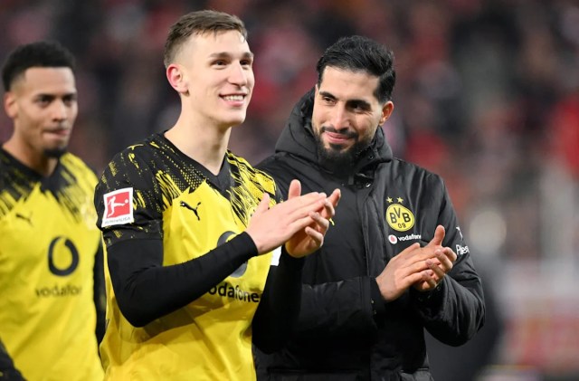 Nico Schlotterbeck sobre las mejores perspectivas del Borussia Dortmund en la carrera por el título de la Bundesliga: “Mientras no esté todo decidido en marzo”. Nico Schlotterbeck sobre las mejores perspectivas del Borussia Dortmund en la carrera por el título de la Bundesliga: “Mientras no esté todo decidido en marzo”.