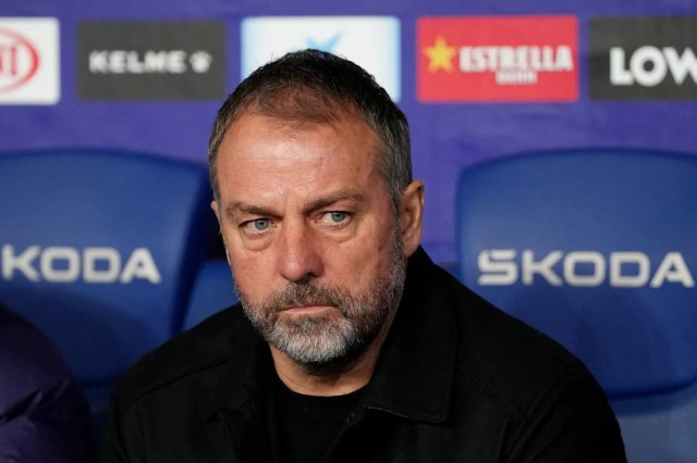 El técnico del Barcelona, Hansi Flick, reacciona a la victoria del Espanyol: “No merecíamos ganar” El técnico del Barcelona, Hansi Flick, reacciona a la victoria del Espanyol: “No merecíamos ganar”