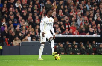 Informe: el Liverpool está en la carrera por fichar al centrocampista por 80 millones de euros Informe: el Liverpool está en la carrera por fichar al centrocampista por 80 millones de euros