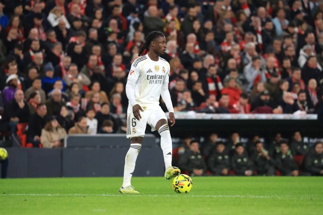 Informe: el Liverpool está en la carrera por fichar al centrocampista por 80 millones de euros Informe: el Liverpool está en la carrera por fichar al centrocampista por 80 millones de euros