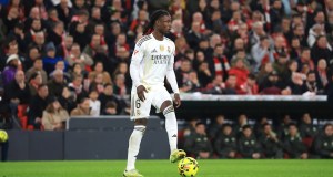 Informe: el Liverpool está en la carrera por fichar al centrocampista por 80 millones de euros Informe: el Liverpool está en la carrera por fichar al centrocampista por 80 millones de euros