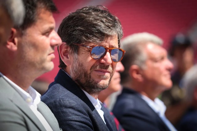 Mateu Alemany responde al Barcelona por las quejas de los árbitros: “A nosotros nos pasó lo mismo” Mateu Alemany responde al Barcelona por las quejas de los árbitros: “A nosotros nos pasó lo mismo”