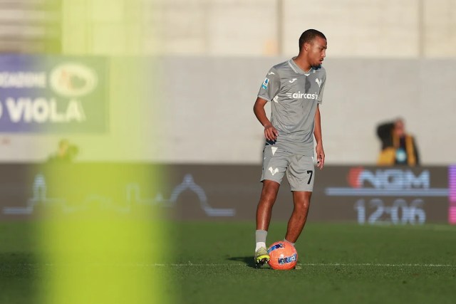 Informe – El Inter de Milán está interesado en el lateral del Hellas Verona para reemplazar a Denzel Dumfries: la transferencia solo es posible el próximo verano Informe – El Inter de Milán está interesado en el lateral del Hellas Verona para reemplazar a Denzel Dumfries: la transferencia solo es posible el próximo verano