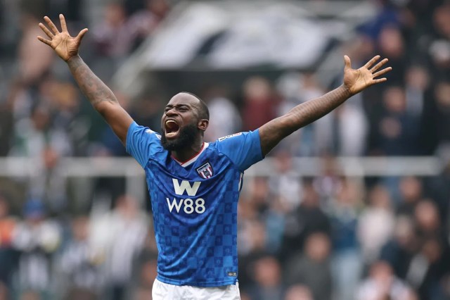 El prestamista del Sunderland está despertando el interés del Liverpool: ¿qué debería hacer Le Bris? El prestamista del Sunderland está despertando el interés del Liverpool: ¿qué debería hacer Le Bris?