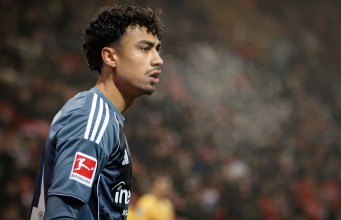 El Manchester City se enfrenta a una dura competencia por este lateral izquierdo de la Bundesliga: ¿Vale la pena luchar? El Manchester City se enfrenta a una dura competencia por este lateral izquierdo de la Bundesliga: ¿Vale la pena luchar?