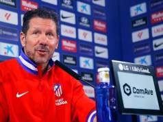 Diego Simeone dice que el Atlético de Madrid podría contar con tres jugadores clave contra el Arsenal Diego Simeone dice que el Atlético de Madrid podría contar con tres jugadores clave contra el Arsenal