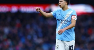 Informe: Newcastle United planea fichar al defensa del Manchester City Informe: Newcastle United planea fichar al defensa del Manchester City