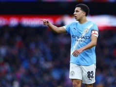 Informe: Newcastle United planea fichar al defensa del Manchester City Informe: Newcastle United planea fichar al defensa del Manchester City