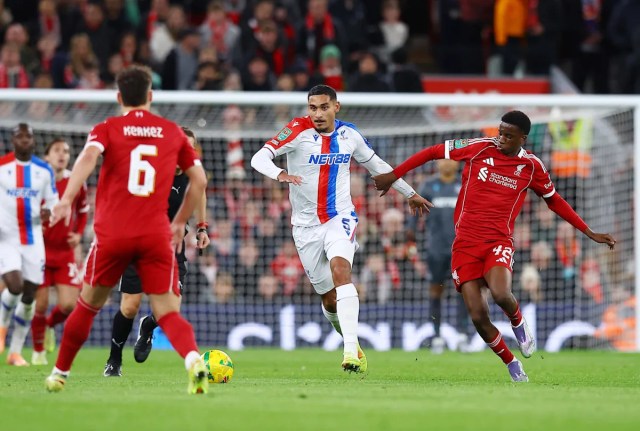 Informe: el Liverpool está interesado en fichar al defensa de la Premier League Informe: el Liverpool está interesado en fichar al defensa de la Premier League