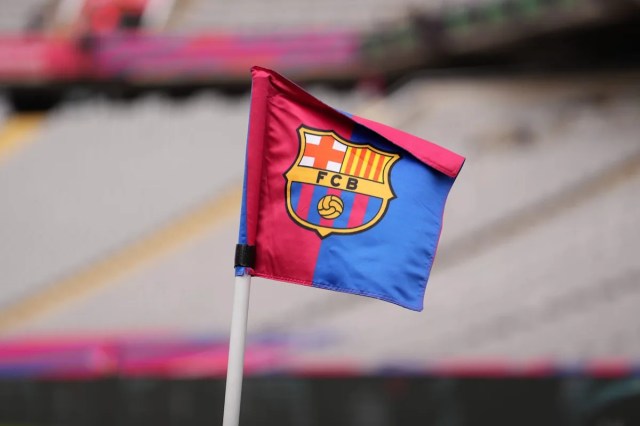 Oficial: El Barcelona presenta una denuncia formal ante la RFEF por el arbitraje tras la polémica del Atlético de Madrid Oficial: El Barcelona presenta una denuncia formal ante la RFEF por el arbitraje tras la polémica del Atlético de Madrid