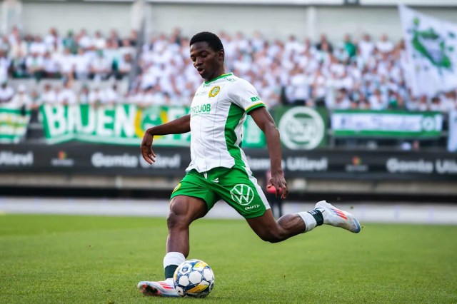 Informe: Man United está en la carrera por fichar al niño prodigio de 19 años Informe: Man United está en la carrera por fichar al niño prodigio de 19 años