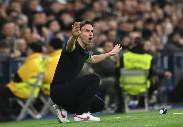 El técnico del Rayo Vallecano insiste en que su equipo fue superior al Real Madrid: “Estoy muy dolido porque…” El técnico del Rayo Vallecano insiste en que su equipo fue superior al Real Madrid: “Estoy muy dolido porque…”