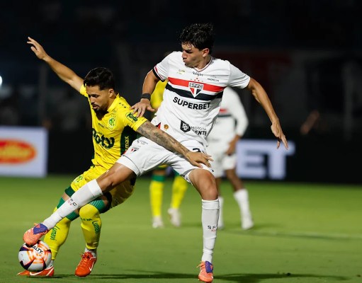 El São Paulo sufre, el Mirassol anotó tres y la afición corea ‘olé’ El São Paulo sufre, el Mirassol anotó tres y la afición corea ‘olé’