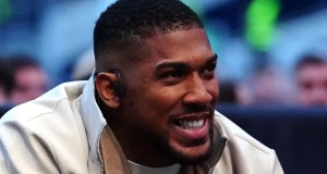 Joshua se enfrentará a Prenga en julio en la primera pelea desde el accidente automovilístico. ¿Podría Fury ser el próximo? Joshua se enfrentará a Prenga en julio en la primera pelea desde el accidente automovilístico. ¿Podría Fury ser el próximo?