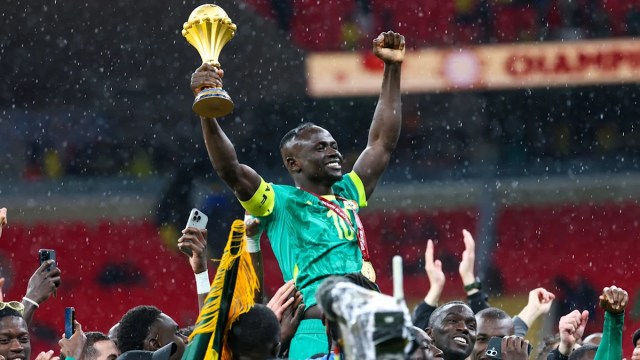 Senegal gana la Afcon tras una final caótica contra Marruecos Senegal gana la Afcon tras una final caótica contra Marruecos
