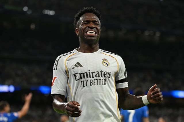 El Real Madrid en una situación complicada mientras se prolongan las negociaciones contractuales con los jugadores estrella El Real Madrid en una situación complicada mientras se prolongan las negociaciones contractuales con los jugadores estrella