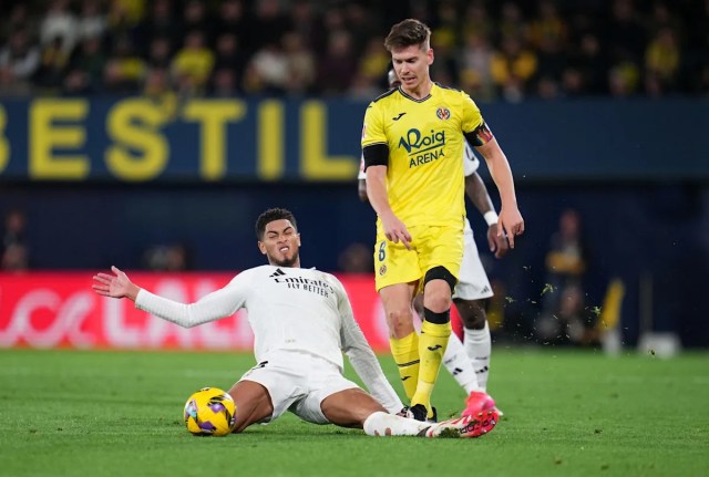 El preparador físico del Real Madrid asombrado por la actuación del centrocampista estrella ante el Villarreal: “Increíble” El preparador físico del Real Madrid asombrado por la actuación del centrocampista estrella ante el Villarreal: “Increíble”