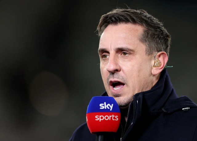 El experto de Sky critica la actitud de los aficionados del Liverpool hacia Arne Slot El experto de Sky critica la actitud de los aficionados del Liverpool hacia Arne Slot
