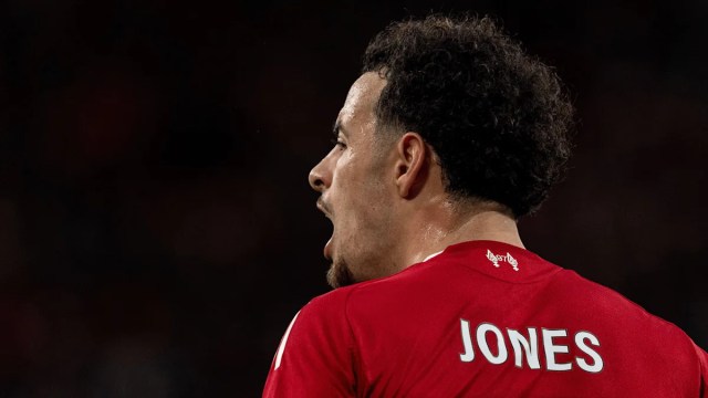 Se acabó el juego para Curtis Jones mientras tres clubes rodean al mediocampista de Inglaterra Se acabó el juego para Curtis Jones mientras tres clubes rodean al mediocampista de Inglaterra